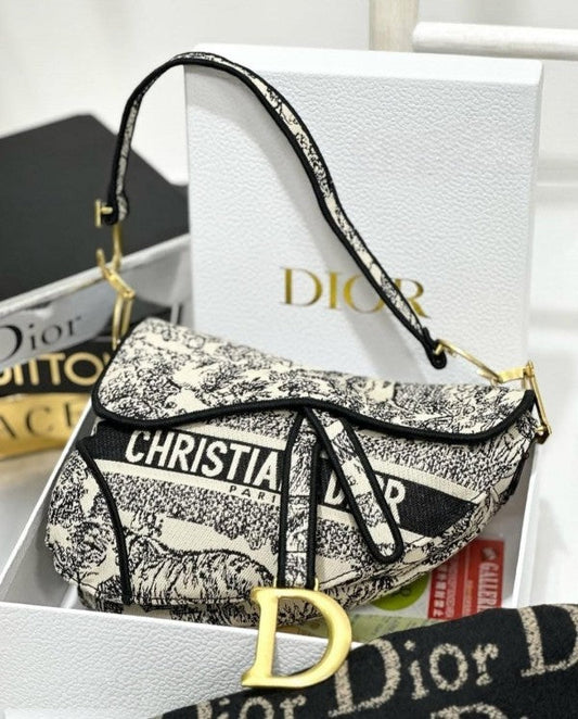 Saddle Black Embroidery With OG Box & Dust Bag (Black Tiger - 129)