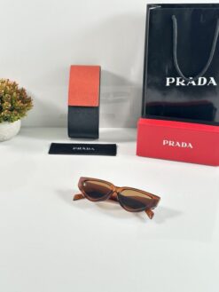 Prada_WMNS_9923_Brown