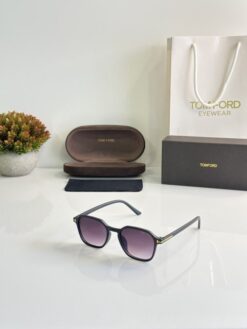 Tomford 611 Black DC